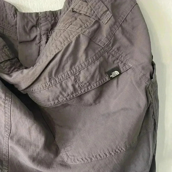 The north face nylon roll up hiking pants - Picture 6 of 11